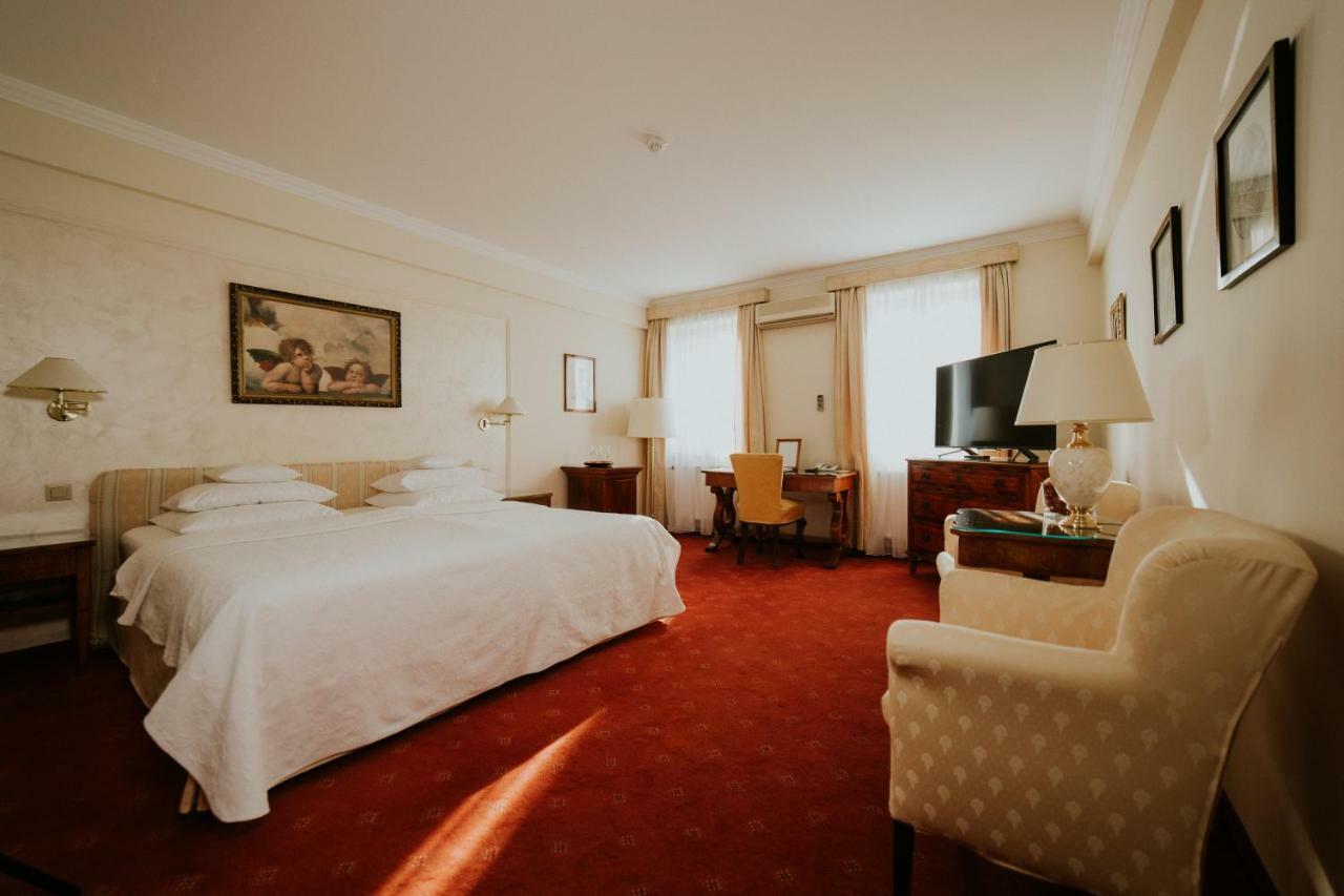 Hotel La Residenza Timişoara Extérieur photo