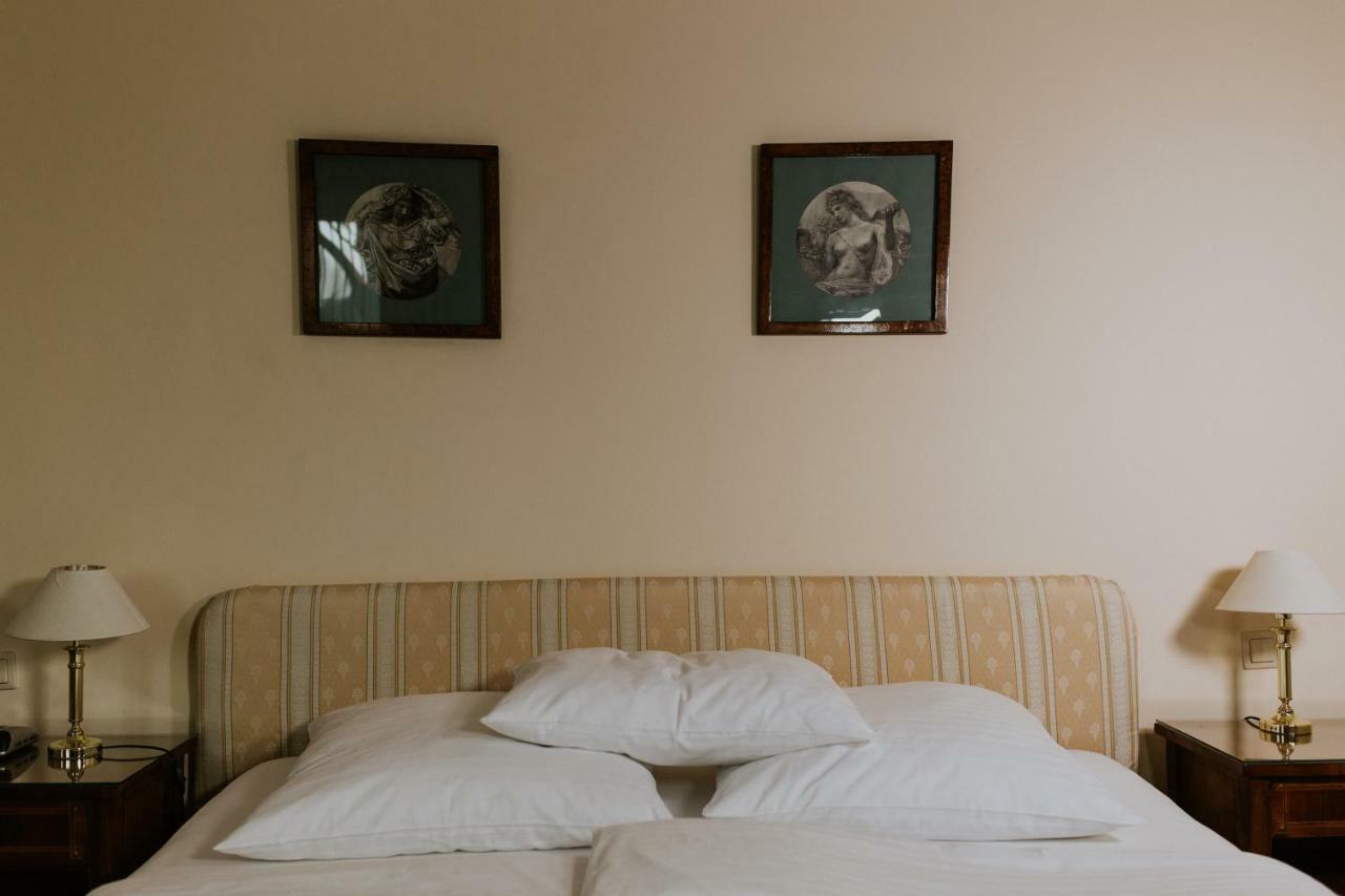 Hotel La Residenza Timişoara Extérieur photo