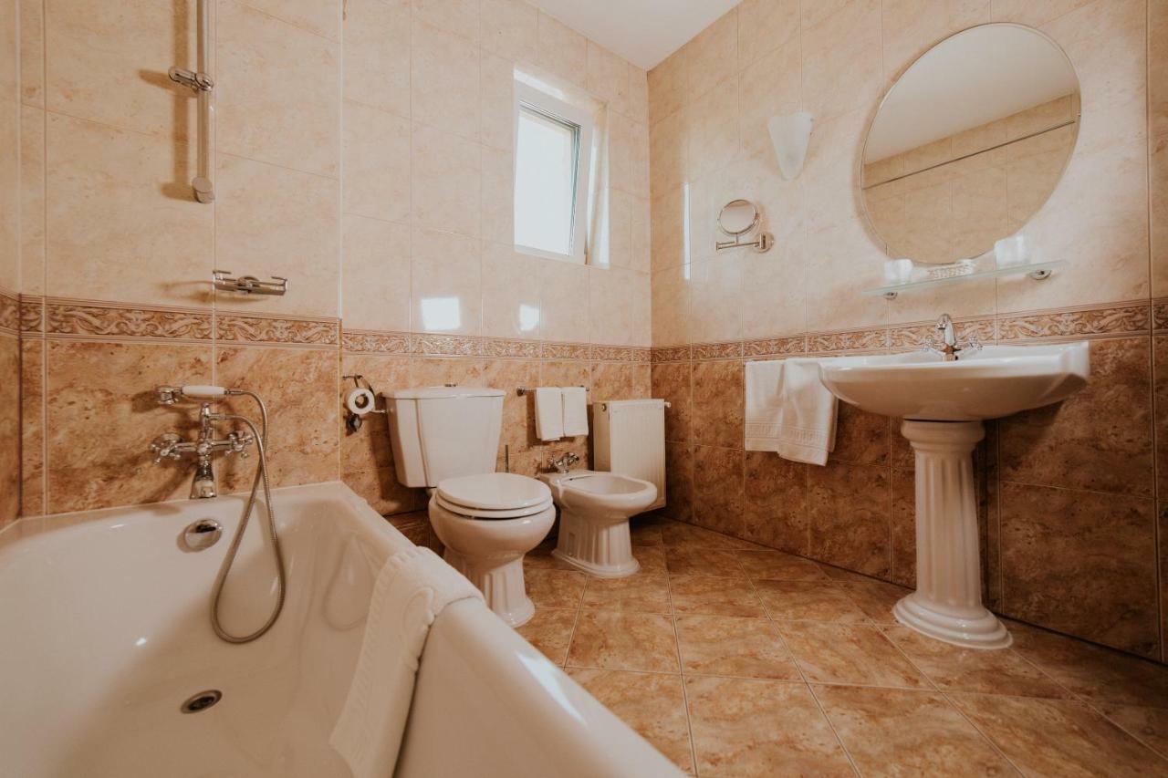 Hotel La Residenza Timişoara Extérieur photo