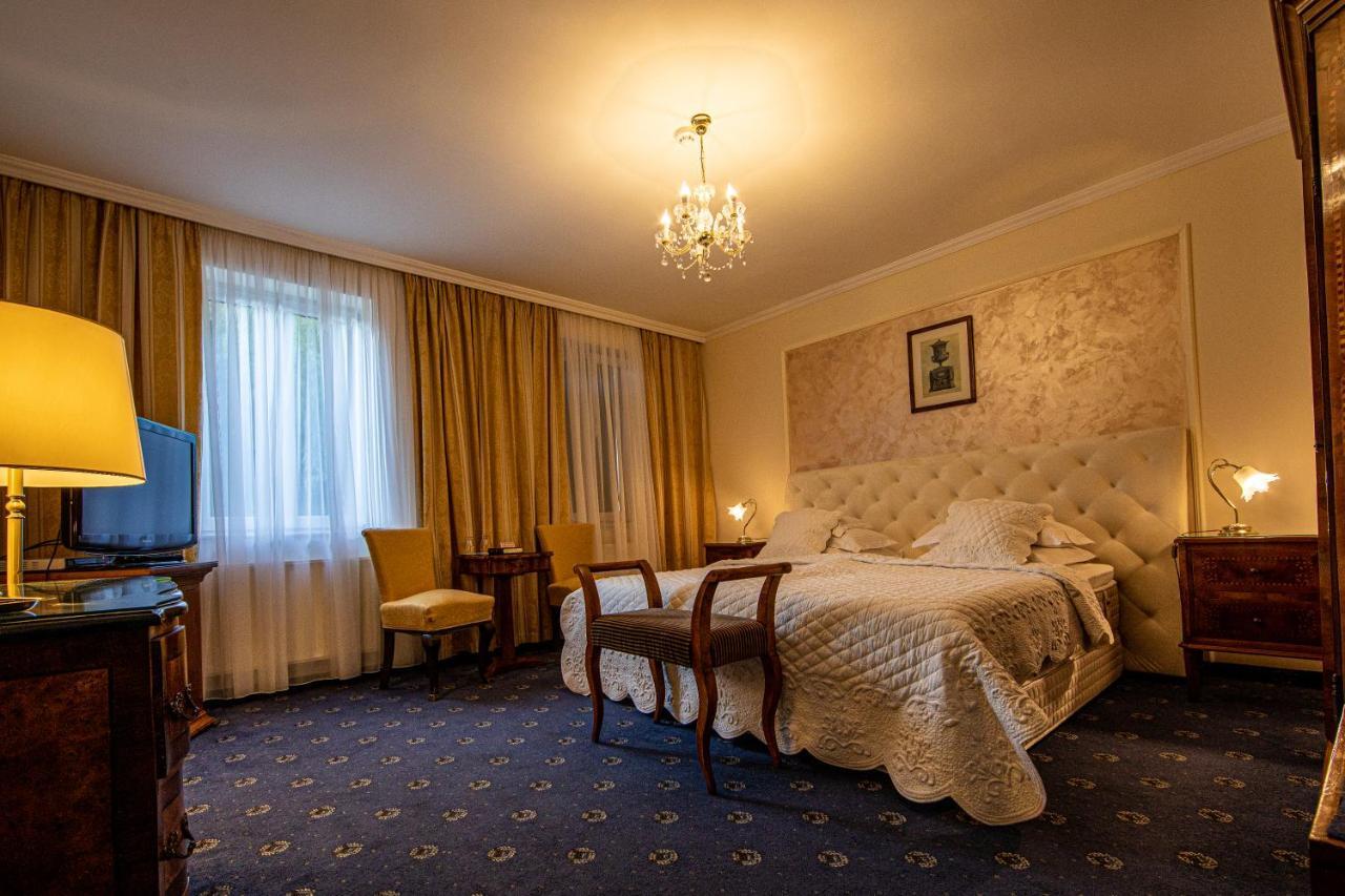 Hotel La Residenza Timişoara Extérieur photo